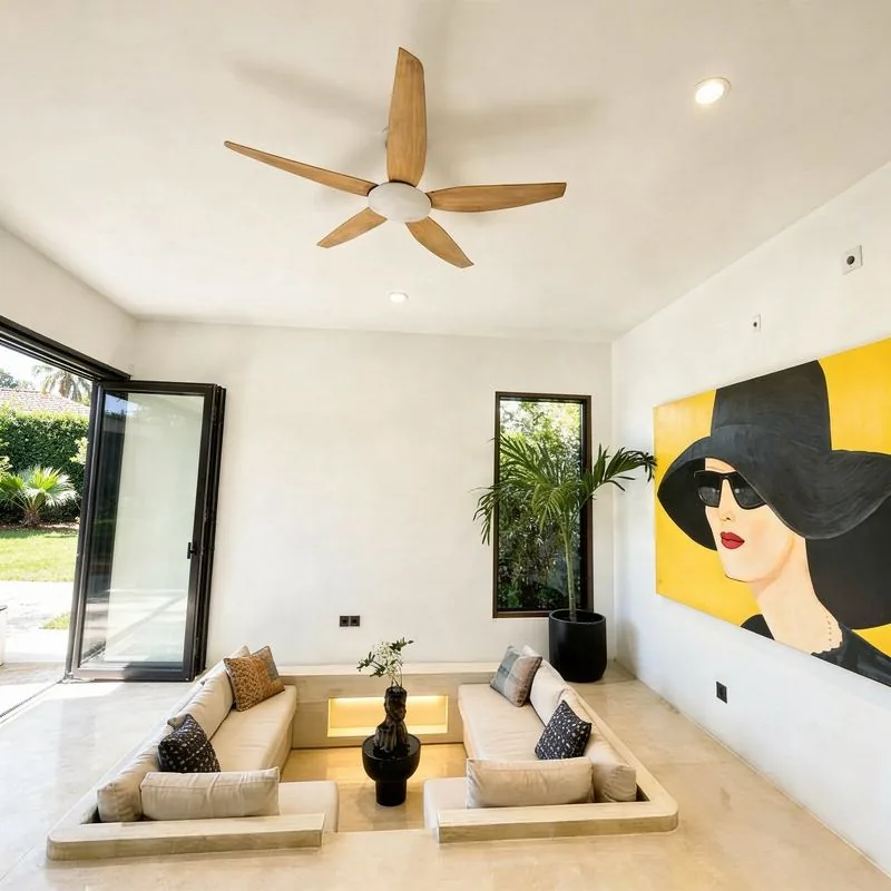 Villa Sayan II sunken lounge with pop-art