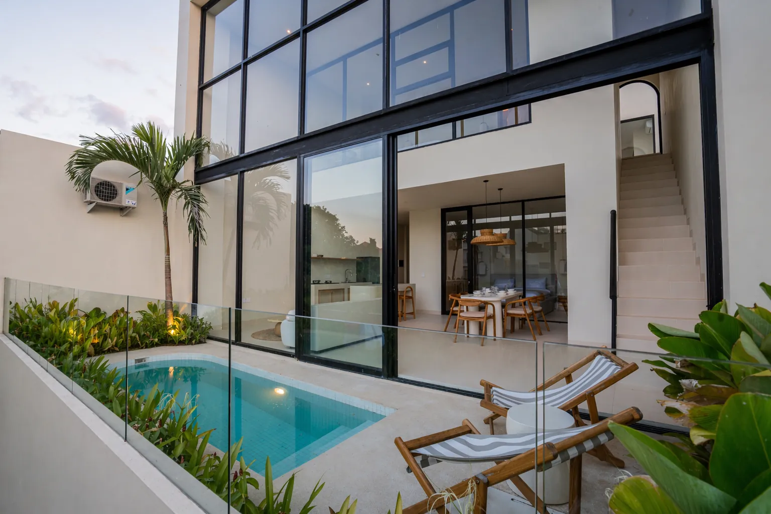 Type B private pool and garden