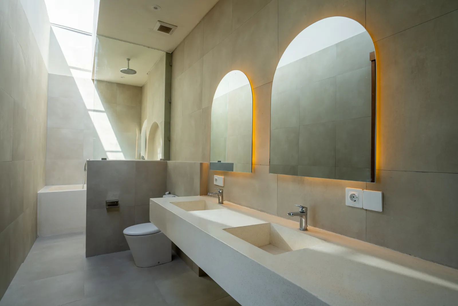 Type B master bathroom with double vanity