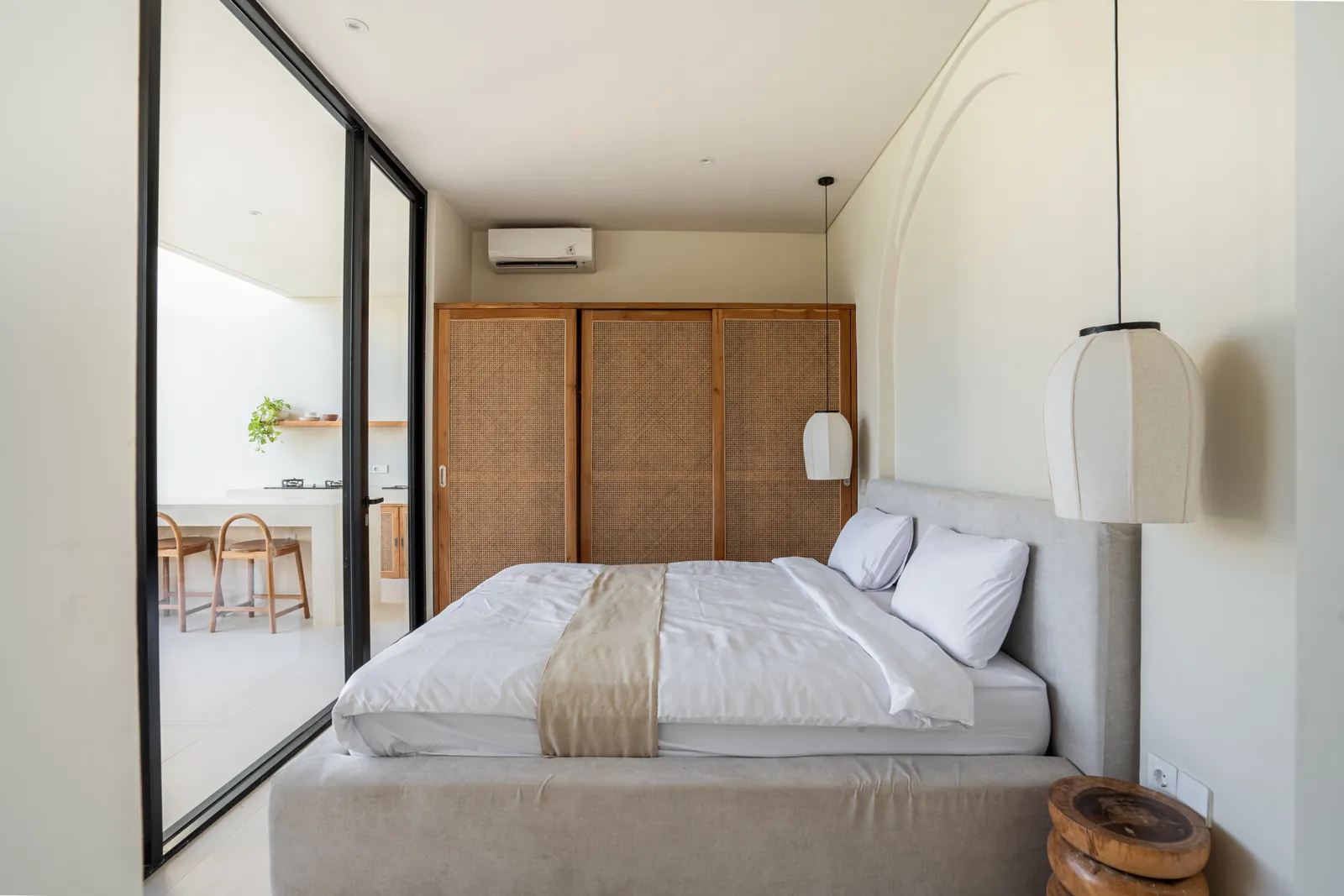 Type B bedroom with pendant lighting