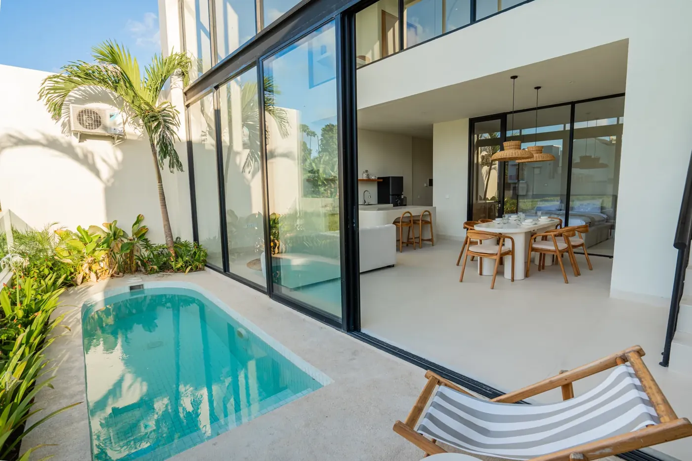 Type B living opening to the pool
