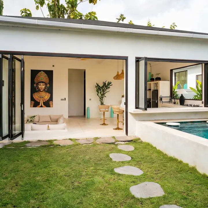 Villa Sayan 3 — Tropical Pool Retreat